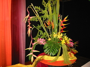 04-12-02 International Flower and Garden Show