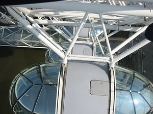 Other Capsules of the London Eye